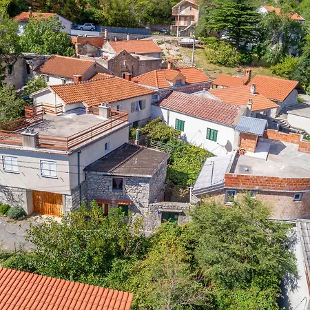 Ferienhaus House Seka *